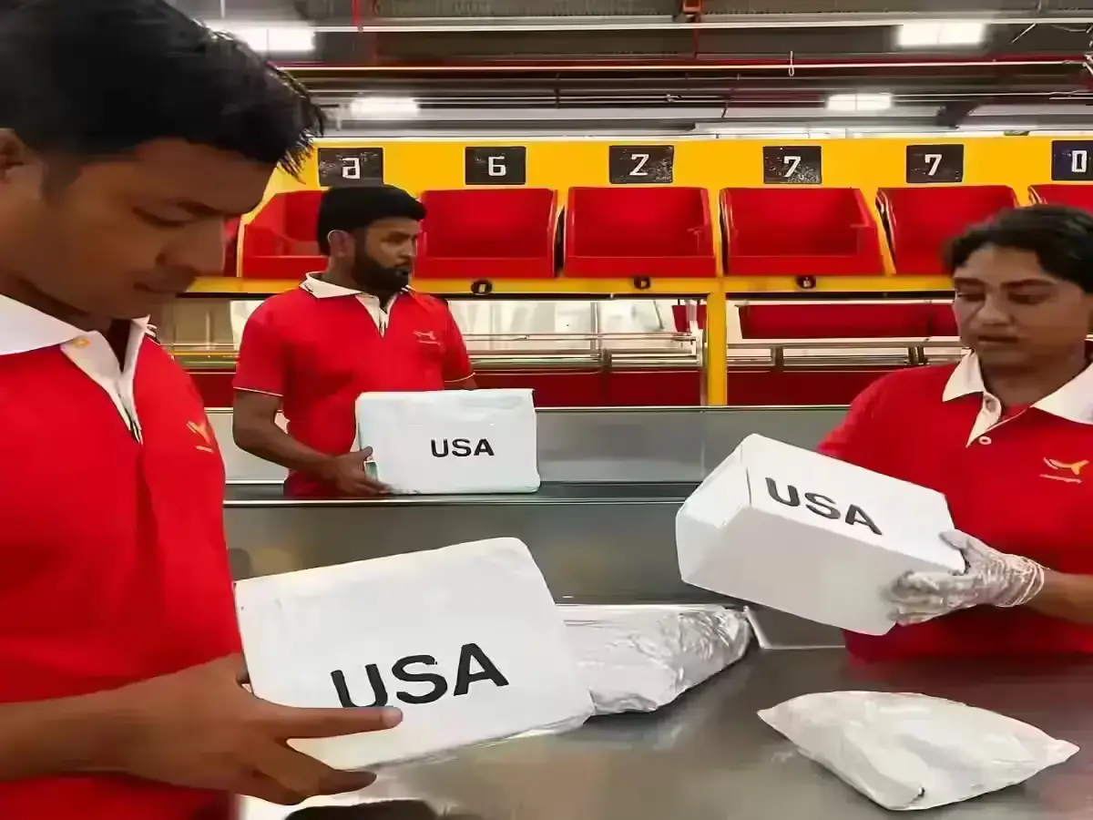 India Post Resumes US Postal Services from October 15 - Here’s What Changes India Post workers handling international mail to the US