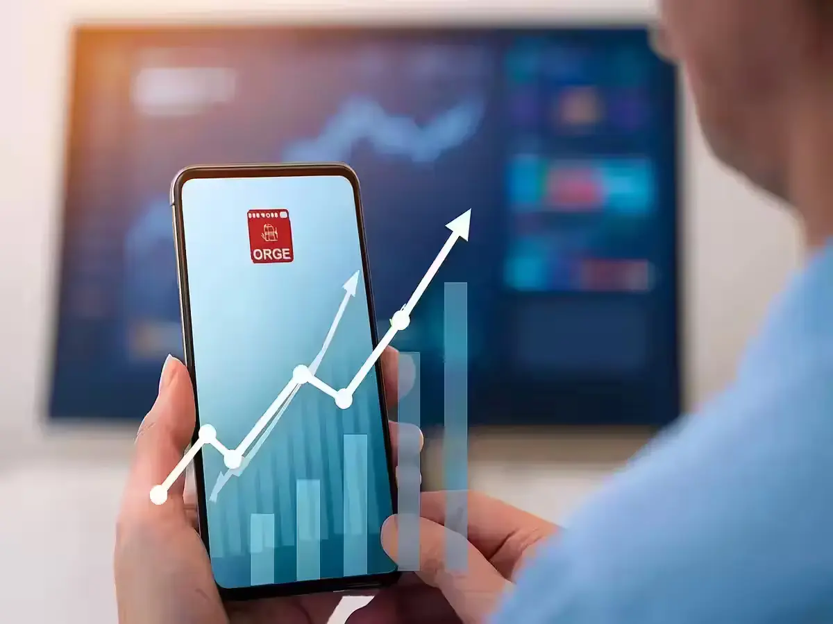 ONGC Share Price: Recent Rise, Historical Context & Dividend Insight ONGC Stock Chart 2025