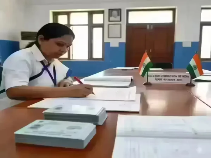 ECI voter list update under Election Commission of India office